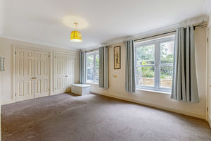 Bedroom - click for photo gallery